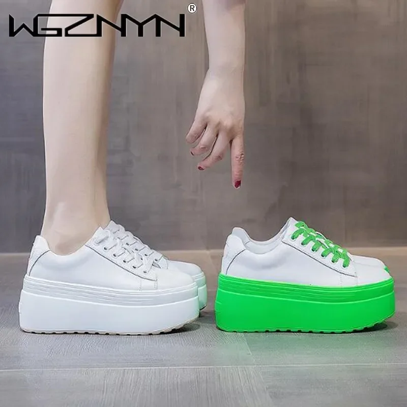Platform Sneakers Chunky - 高級秋本革女性カジュアルシューズ超厚い 8 センチメートルプラットフォームウェッジ女性スニーカー分厚い靴夏スケートボード