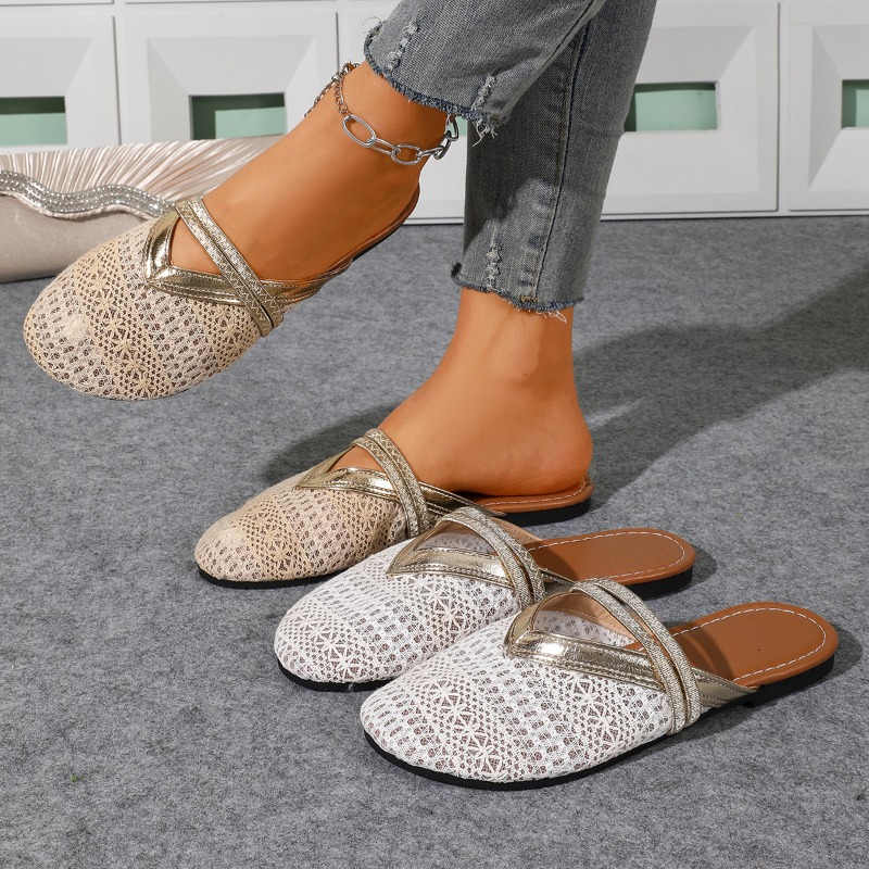 女性用サマースリッパ、つま先が覆われたビーチサンダル、快適で - Slip On Mule Flat のレビューと価格