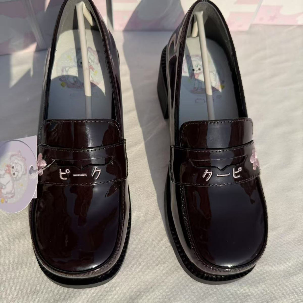 素敵な日本風女子ロリータJK縫製シューズ、女子学生向け刺繍入 - Women Shoes Loafers のレビューと価格