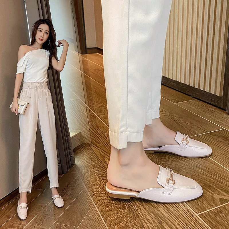 包頭スリッパ レディース 夏 ブリティッシュスタイル メタル - Slip On Mule Flat のレビューと価格