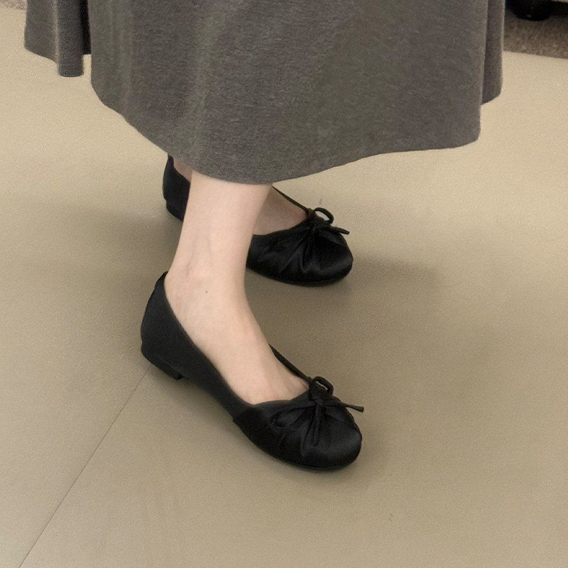 2026年新作 蝶結び サテン シャロー シングルシューズ  - Women Shoes Loafers のレビューと価格
