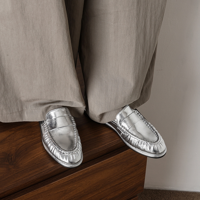 2026 新古典的な本革の女性のプリーツローファー低厚いヒー - Women Shoes Loafers のレビューと価格