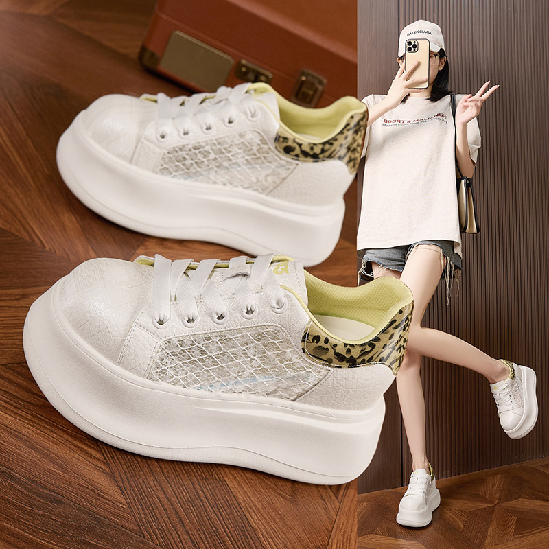 厚底白靴女性のための夏の新しいスニーカー中空メッシュ通気性の - Mesh Sneaker Women のレビューと価格